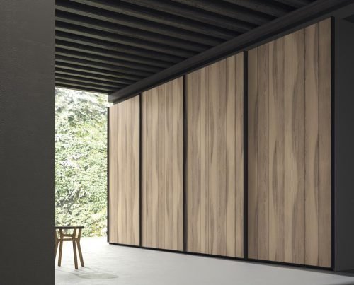 Wardrobe with four sliding doors in colour Maya