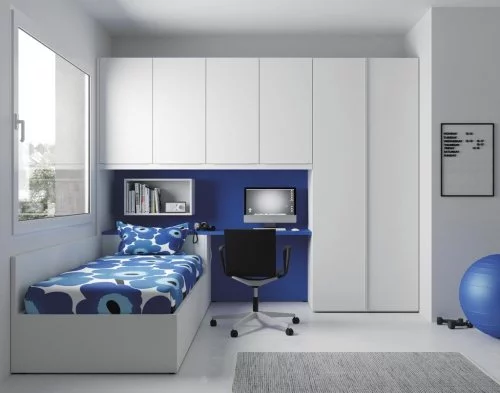 Fresh and light junior room, thanks to the colour combinations of Blanco and Azul