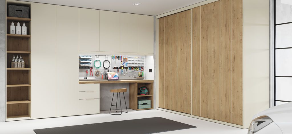 Wardrobes to keep the garage tidy